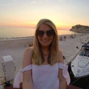 Meet your Posher, Dani